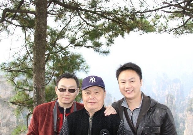 我公司旅游策劃師鄧永福與國(guó)家旅游局巡事員、原中國(guó)旅游報(bào)總編輯